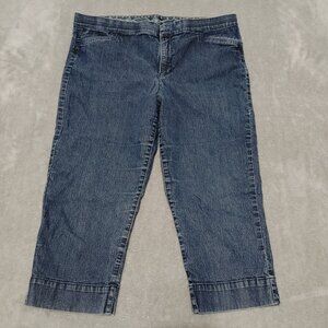 Bandolino Denim Capri's - Size 12 - Dark Wash - High Rise